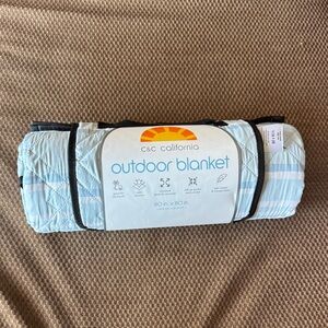 C&C California Light Blue Outdoor Blanket
